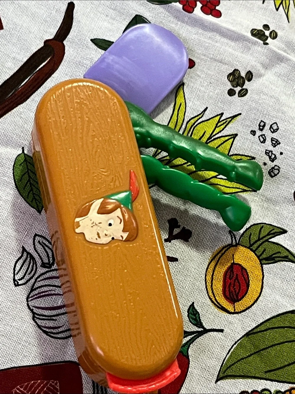 Disney Kids Vegetable Clip Toy in Red, Green, Purple, Brown